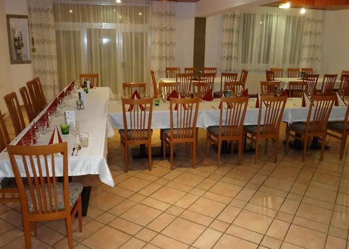 Swirtshaus M&N Inn Zeltweg