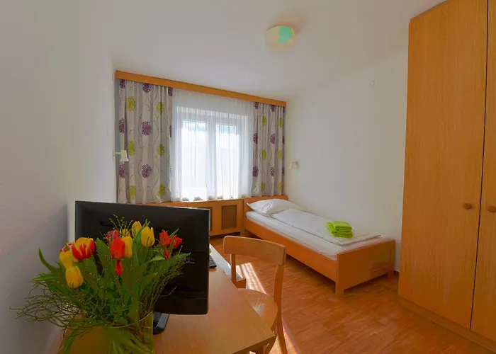 Inn Swirtshaus M&N 3*